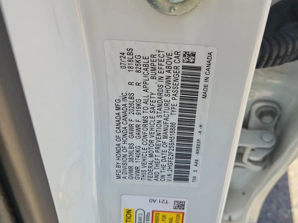 Used 2025 White Honda LX image 16