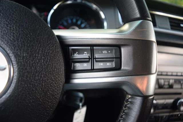 Used 2014 White Ford GT image 5