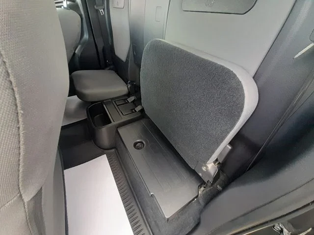 Used 2019 Gray Toyota SR5 image 36