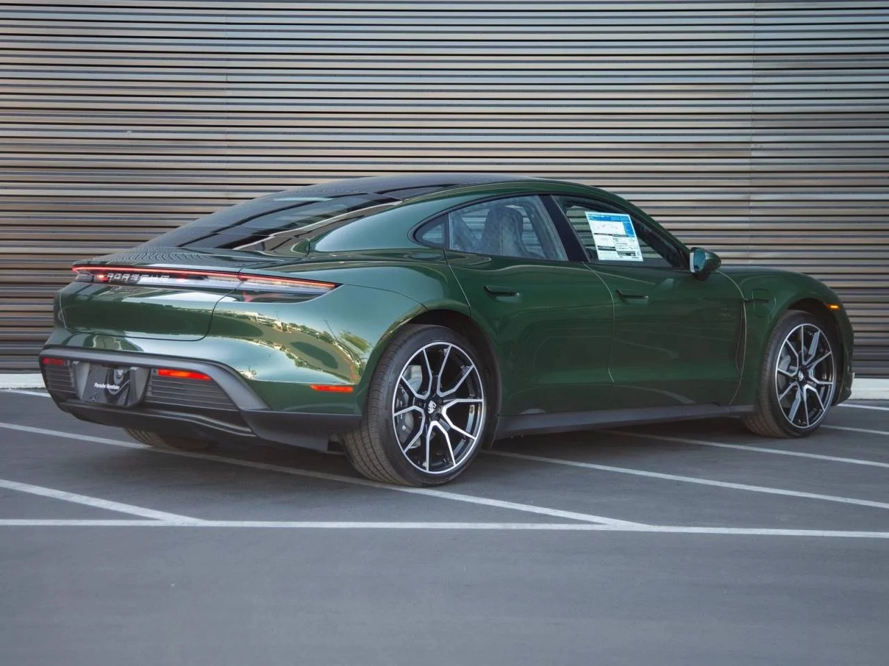 New 2026 Green Porsche 4 image 7