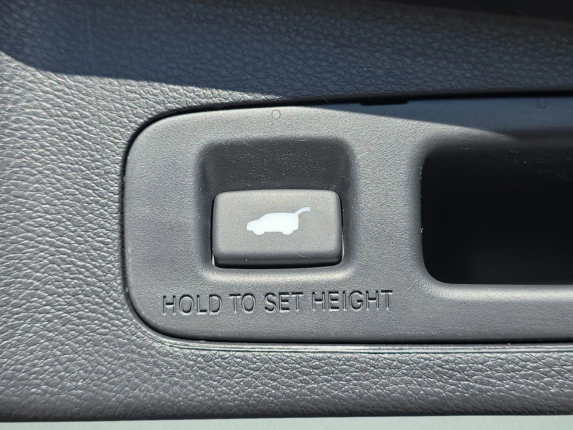 Used 2022 Blue Honda Touring image 6