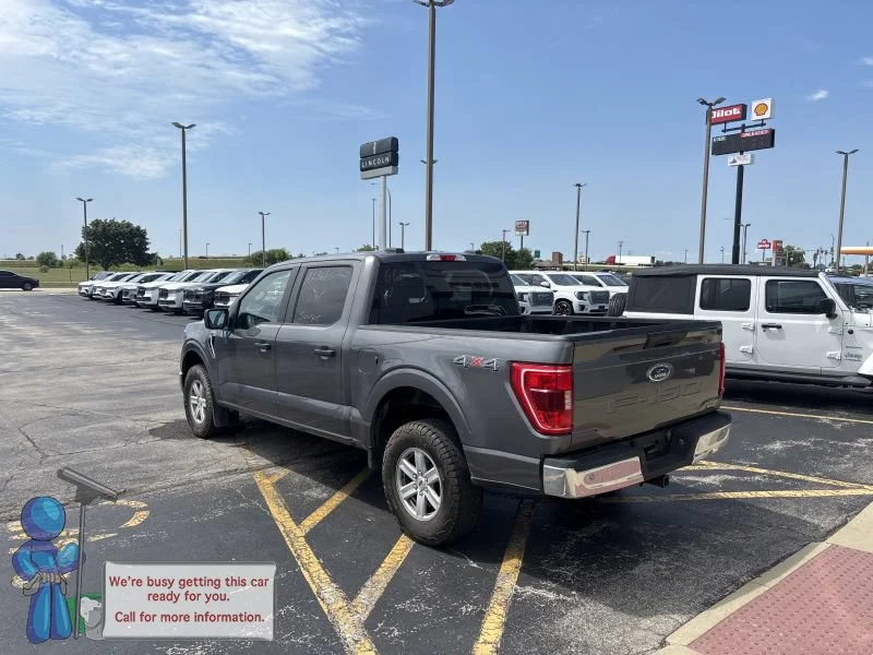 Used 2023 Carbonized Gray Metallic Ford XLT image 3