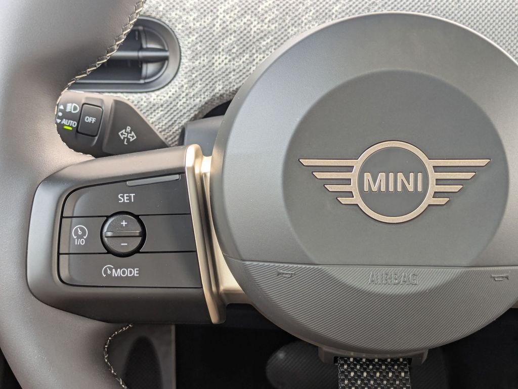 New 2026 Midnight Black MINI Iconic image 17