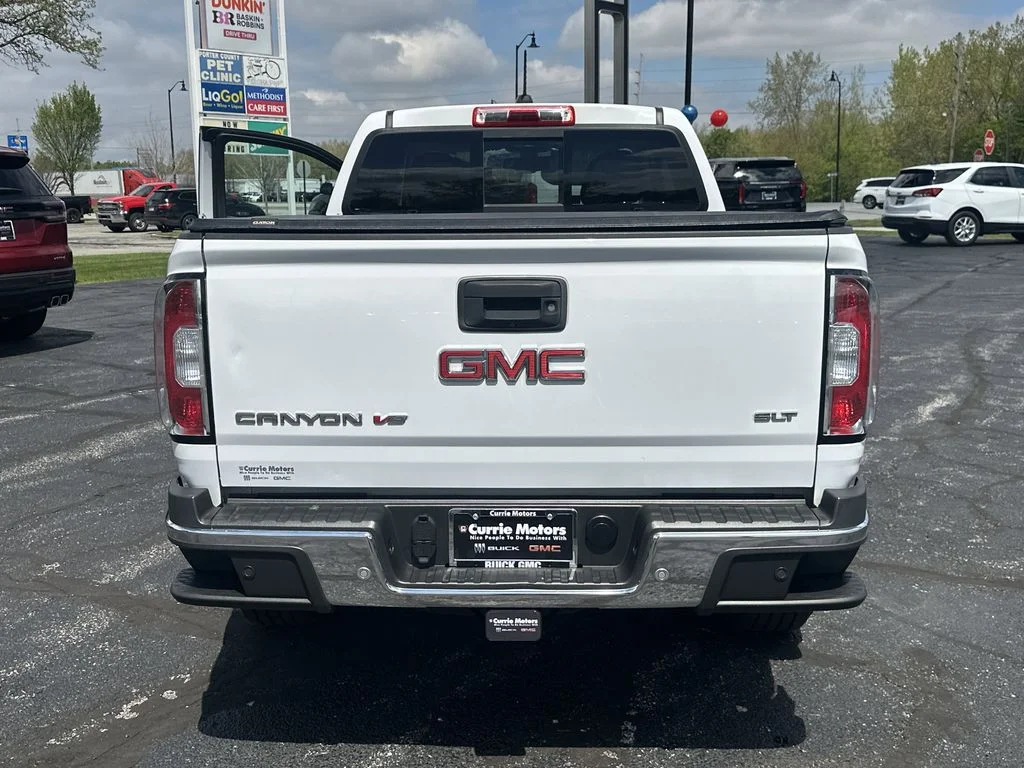 Used 2020 White GMC SLT image 24