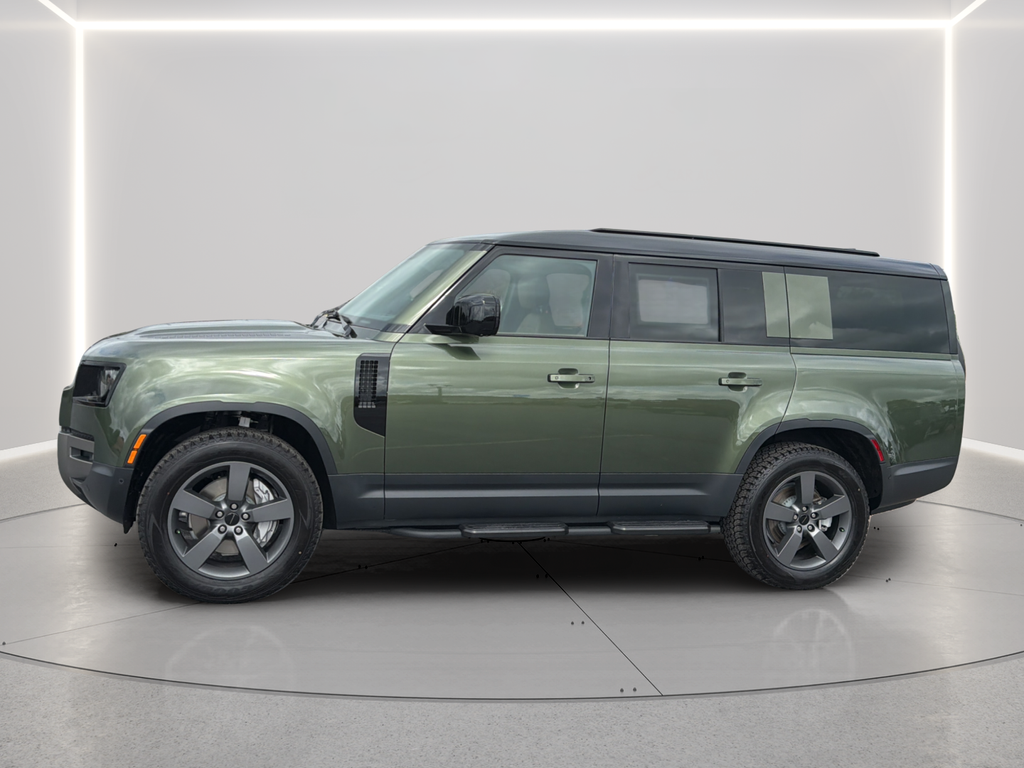 New 2026 Woolstone Green Land Rover S image 13