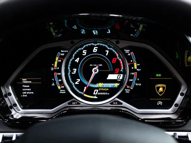 Used 2014  Lamborghini  image 24
