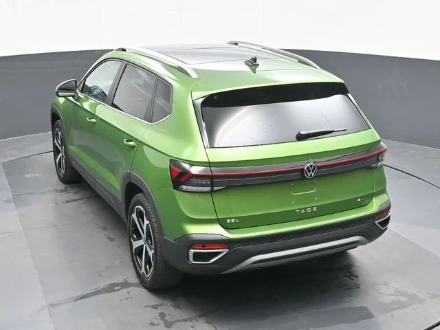 New 2026 Green Volkswagen 1.5T SEL image 10