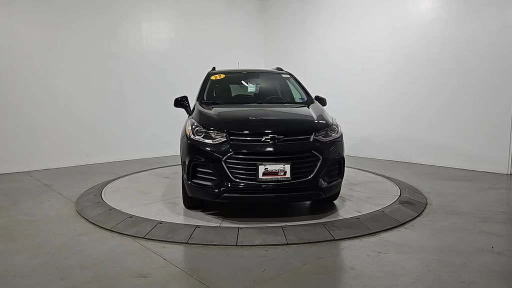 Used 2022 Black Metallic Chevrolet LT image 9