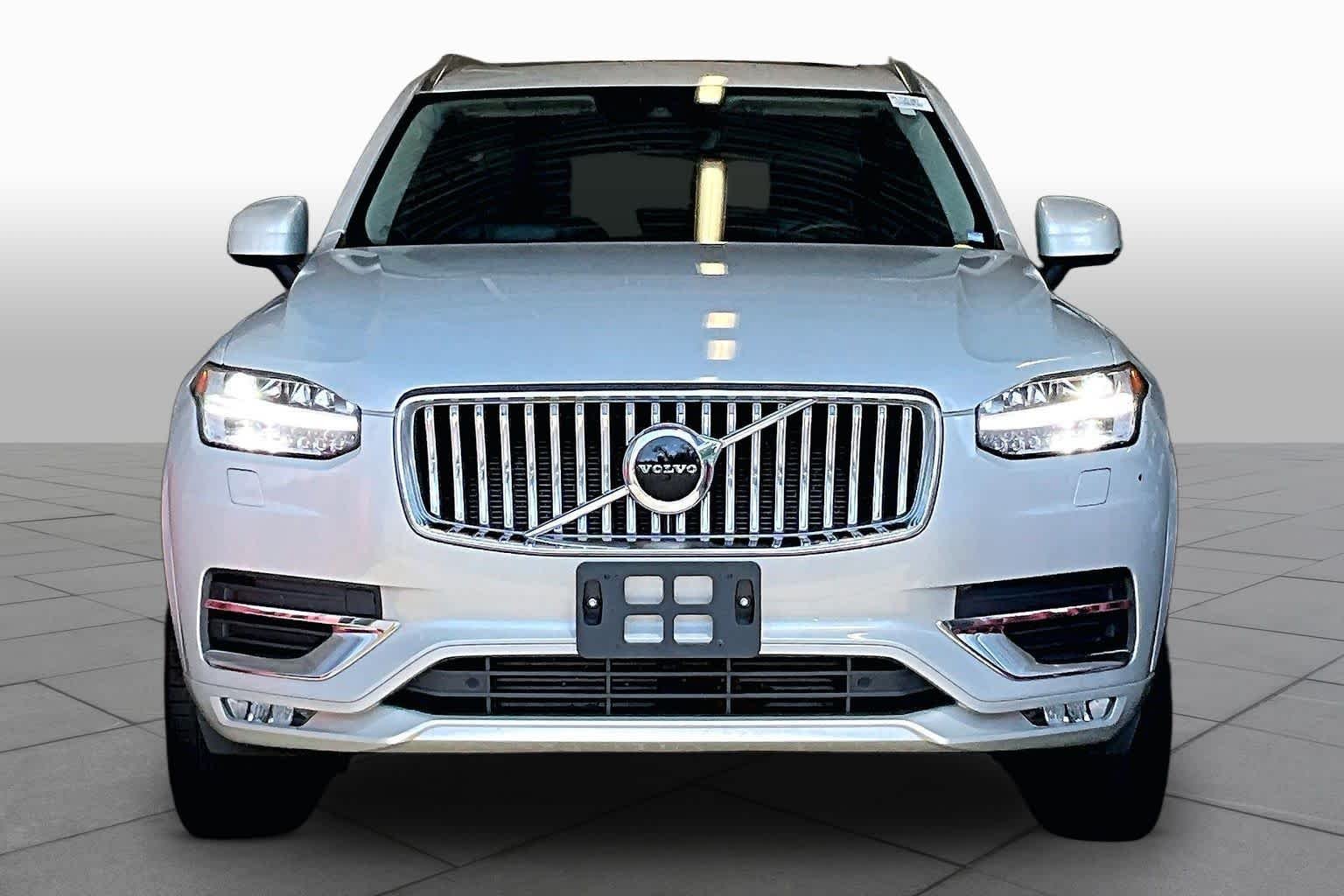 Used 2021 Birch Light Metallic Volvo Inscription image 4