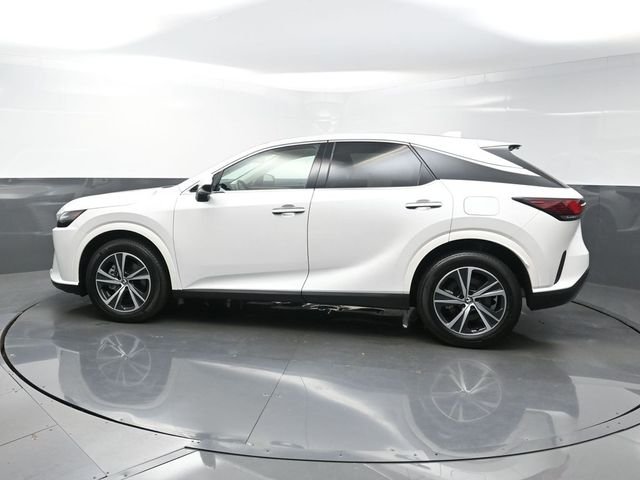 Used 2024 White Lexus 350 image 4