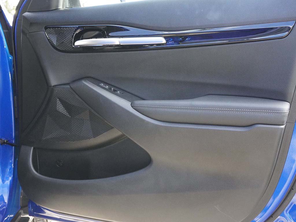 Used 2026 Blue Kia S image 22