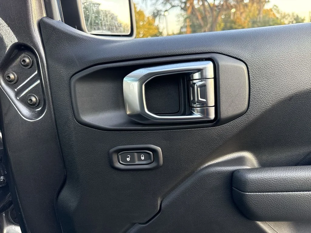 2025 Jeep Wrangler 4-Door Sport S - Photo 28