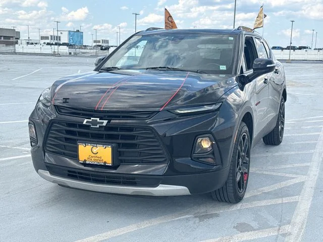 Used 2022 Black Chevrolet LT image 3
