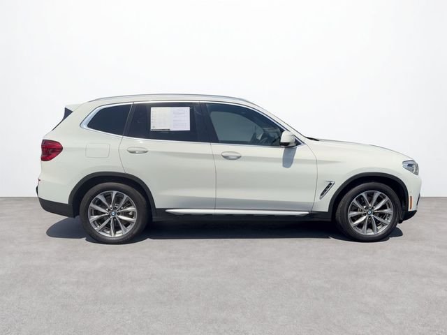 Used 2019 White BMW sDrive30i image 6