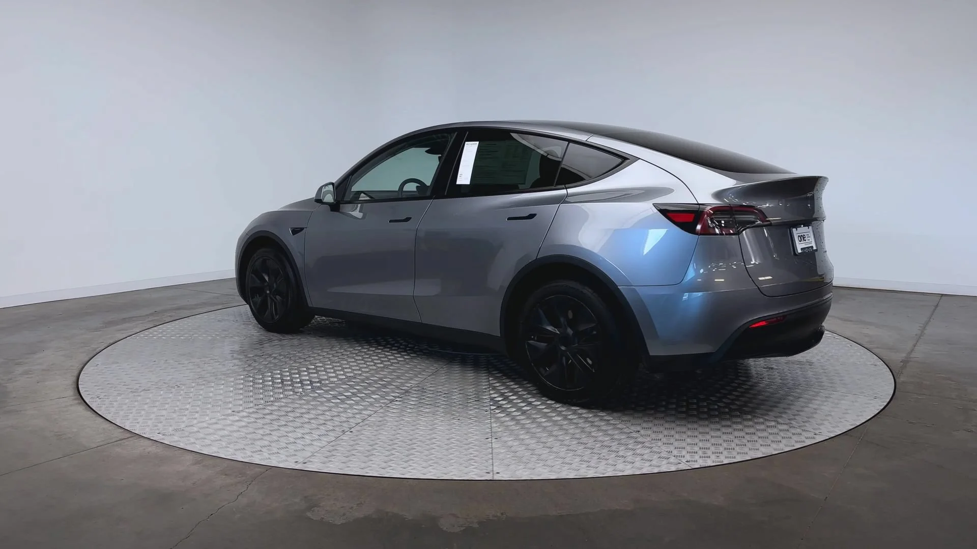 Used 2025 Stealth Grey Tesla Long Range image 6