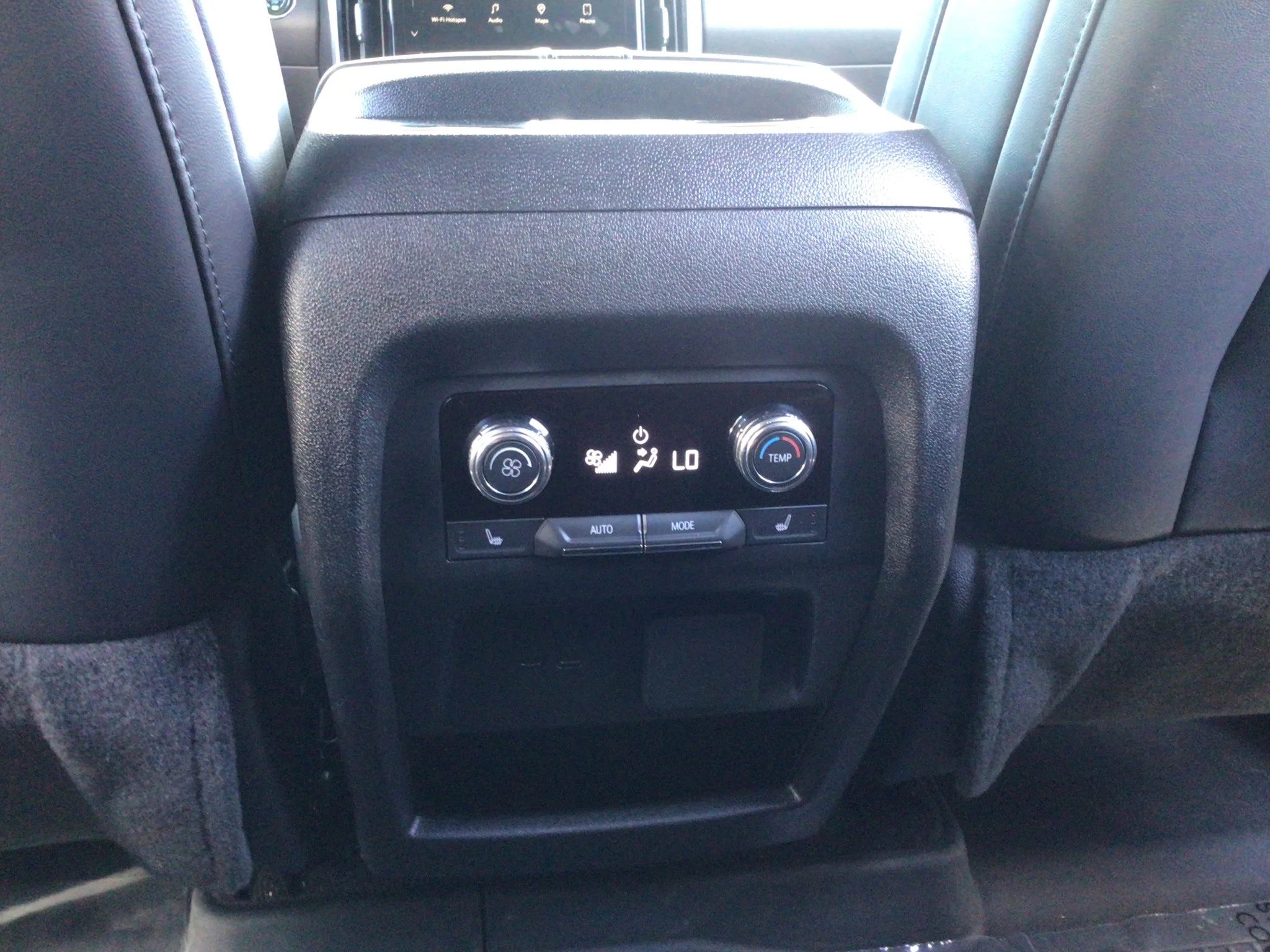 Used 2025 Downpour Metallic GMC Denali image 21
