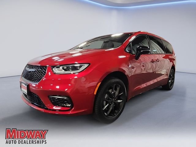 2026 Chrysler Pacifica Select AWD's photo