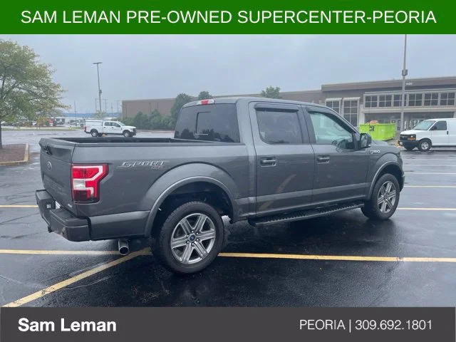 Used 2018  Ford  image 5