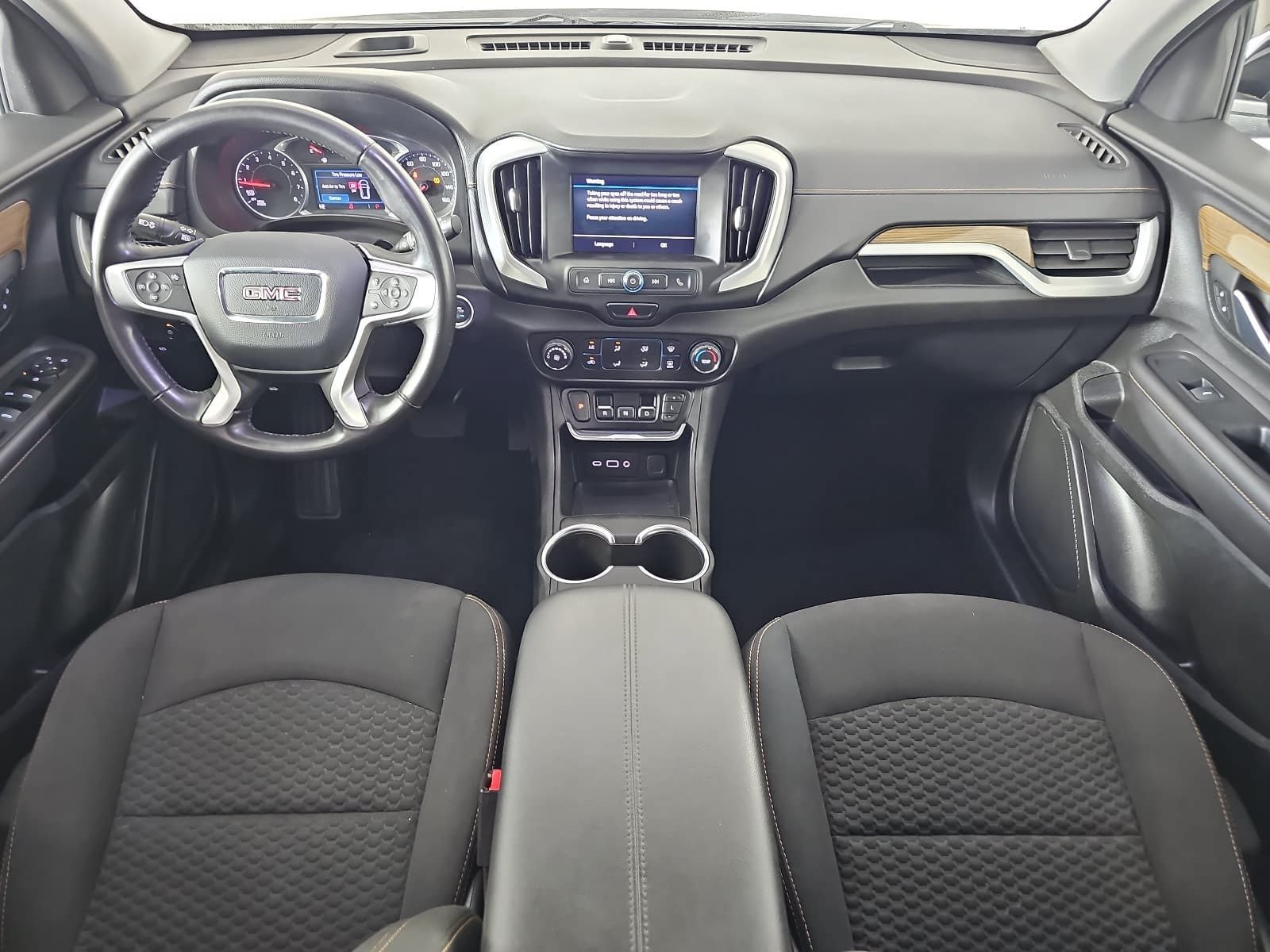 Used 2020 Black GMC SLE image 11