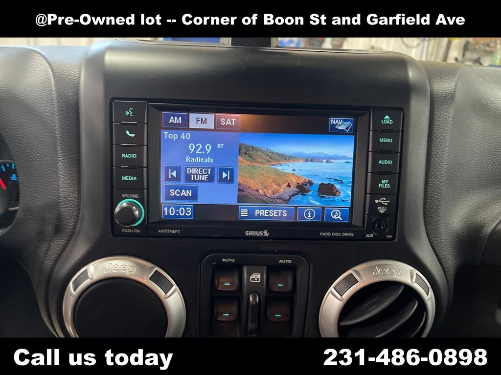 Used 2012 Black Jeep Unlimited Rubicon image 23