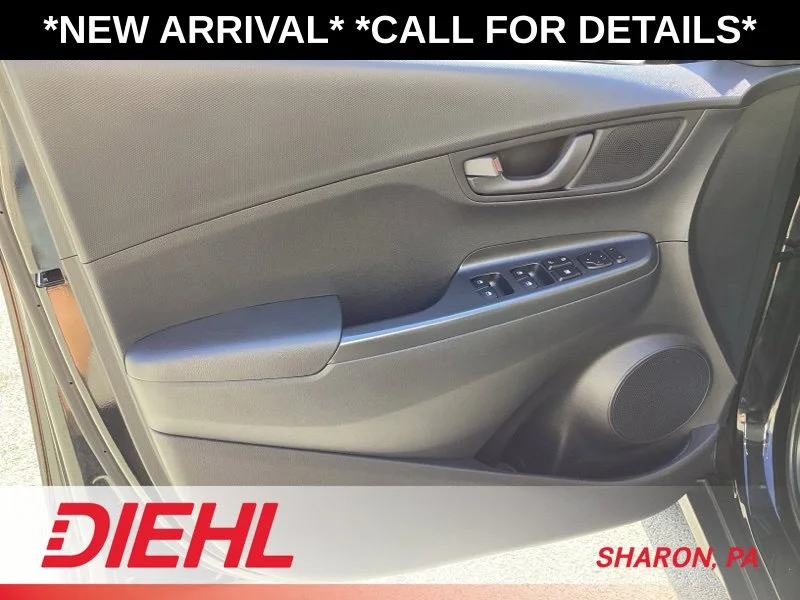 Used 2018 Black Hyundai SEL image 24