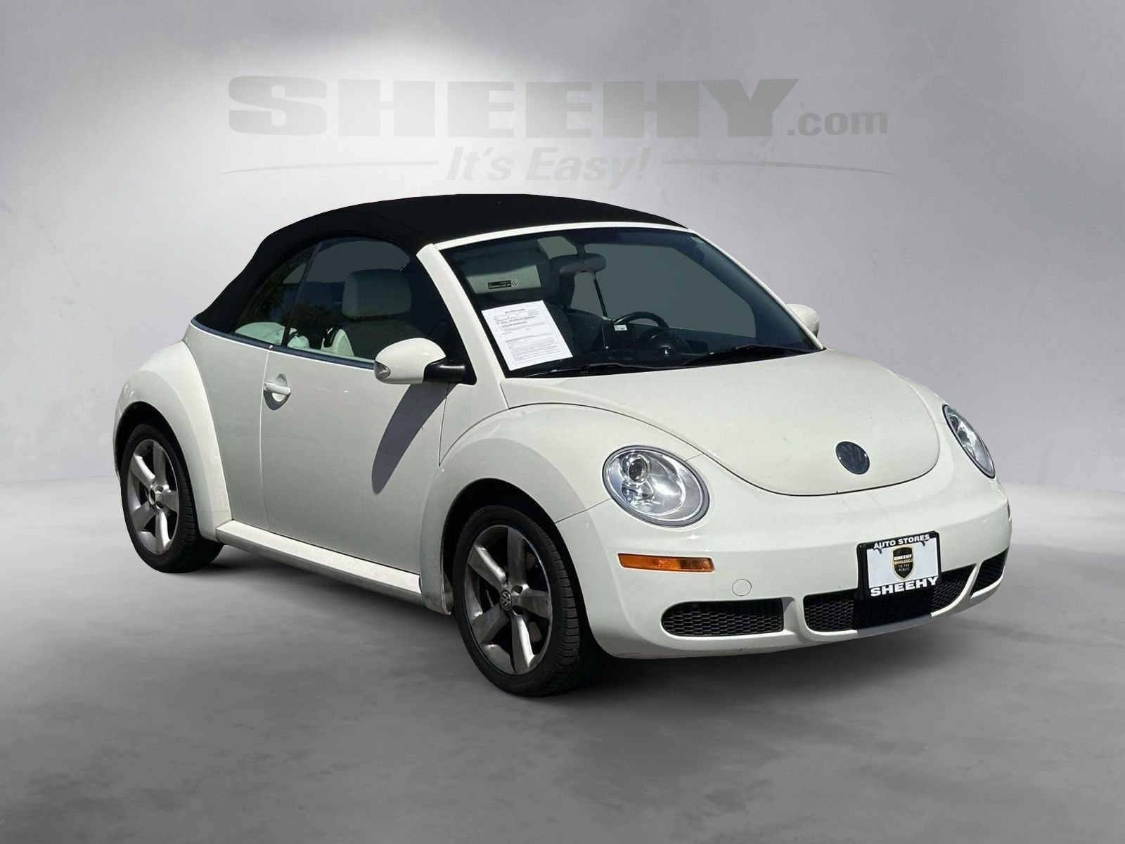 Used 2007 Gray Volkswagen Triple White image 2