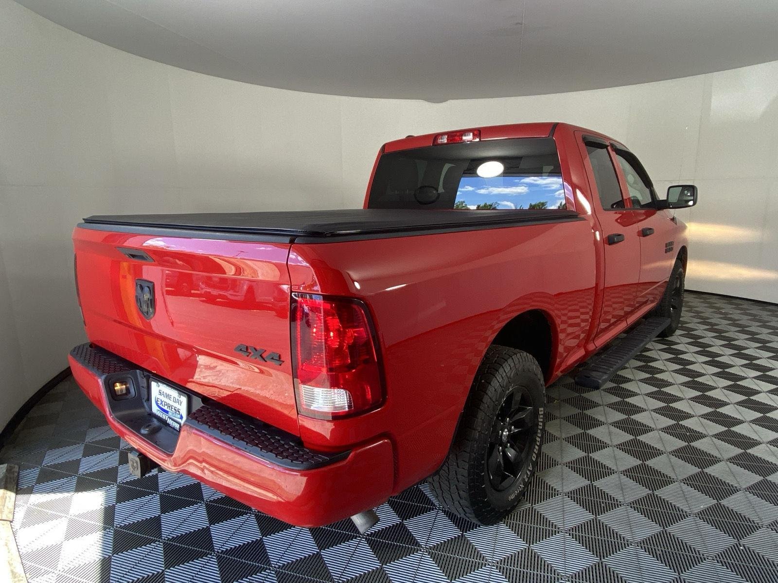 Used 2018 Flame Red Clearcoat Ram Express image 3