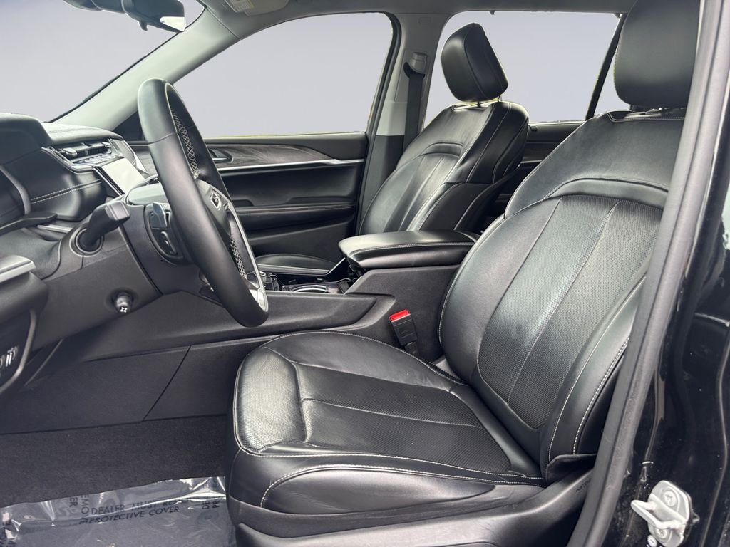 Used 2021 Black Jeep Limited image 11