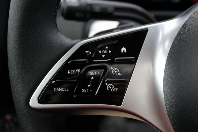 2025 Mercedes-Benz GLB Base - Photo 19