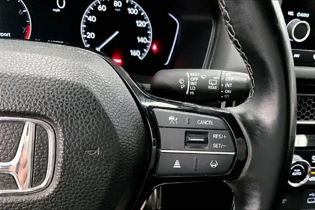 Used 2024 Platinum White Pearl Honda Sport image 25