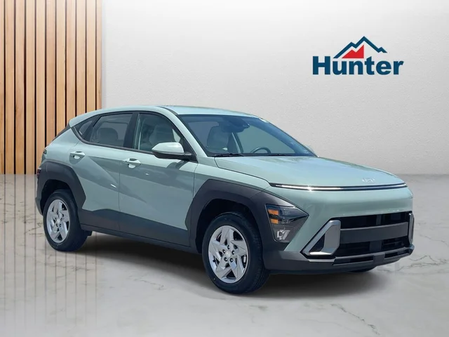 2025 Hyundai Kona SE