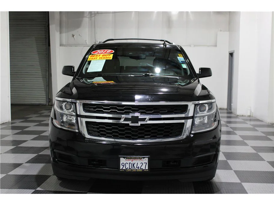 Used 2019 Black Chevrolet LS image 2