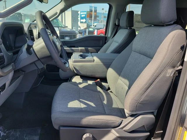 New 2026 Carbonized Gray Metallic Ford XLT image 17