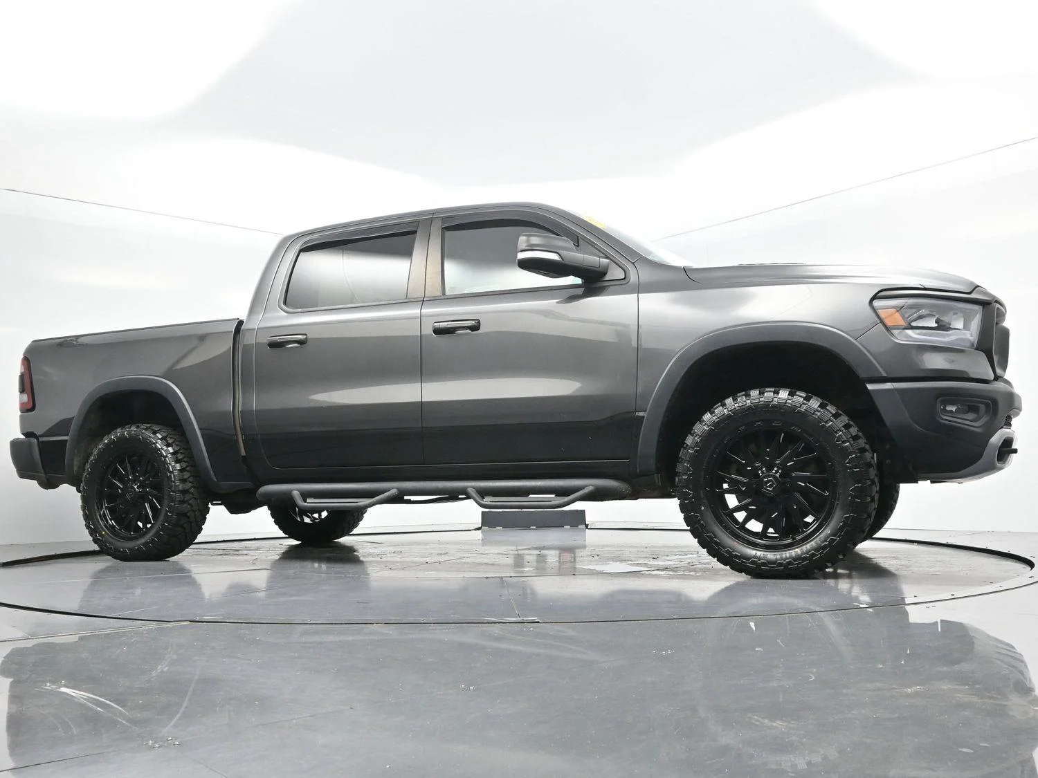 Used 2020 Granite Crystal Metallic Clearcoat Ram Rebel image 44