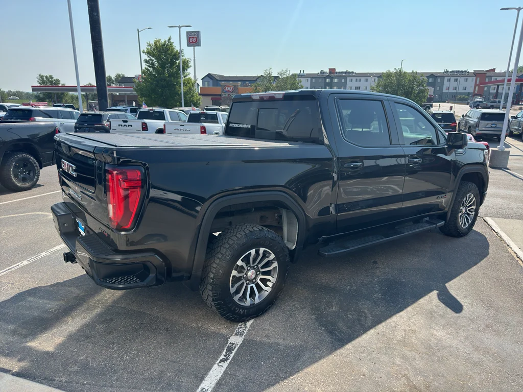 Used 2020 Onyx Black GMC AT4 image 5