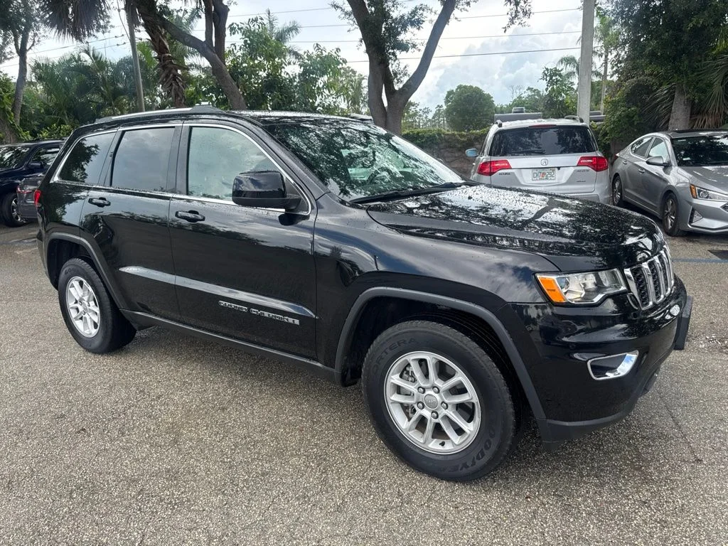 2019 Jeep Grand Cherokee Laredo E 4WD's photo