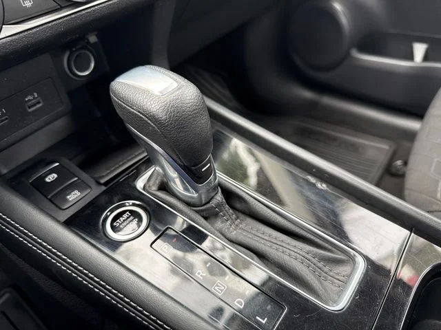 Used 2023 Gray Nissan SV image 28