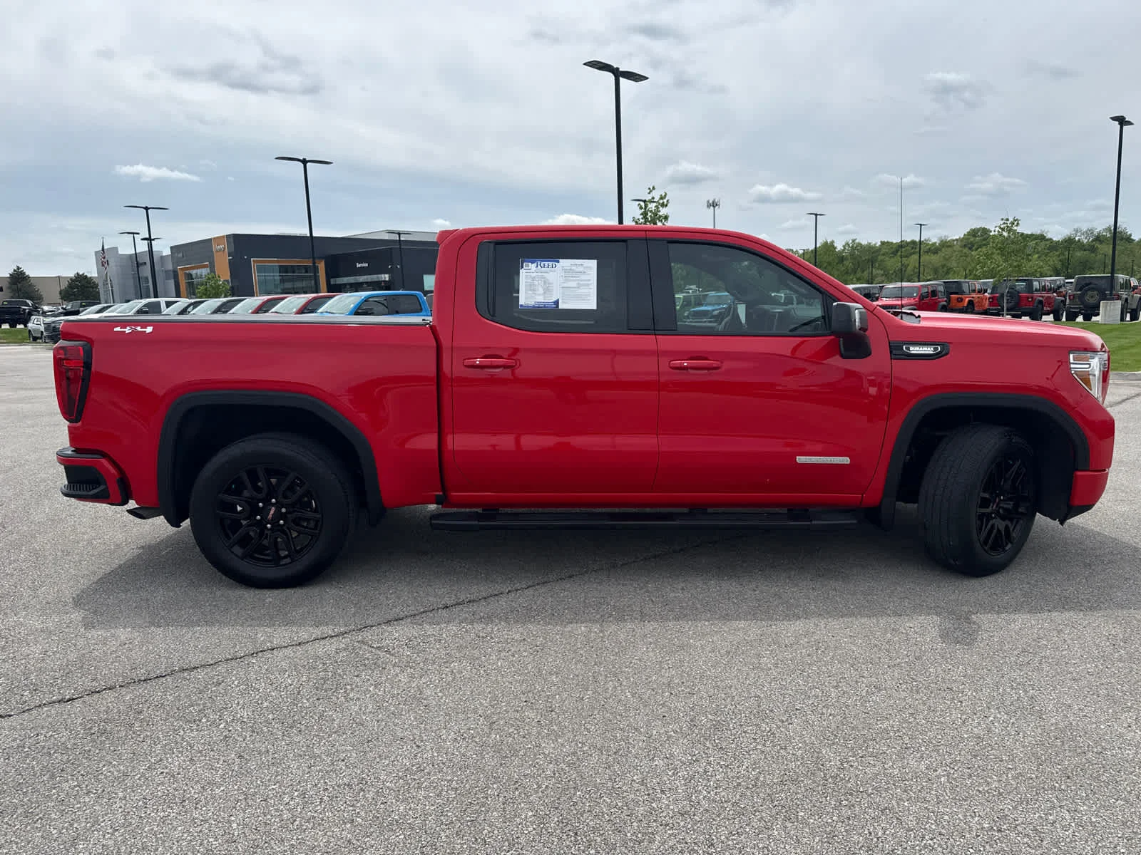 Used 2022 Cardinal Red GMC Elevation image 9