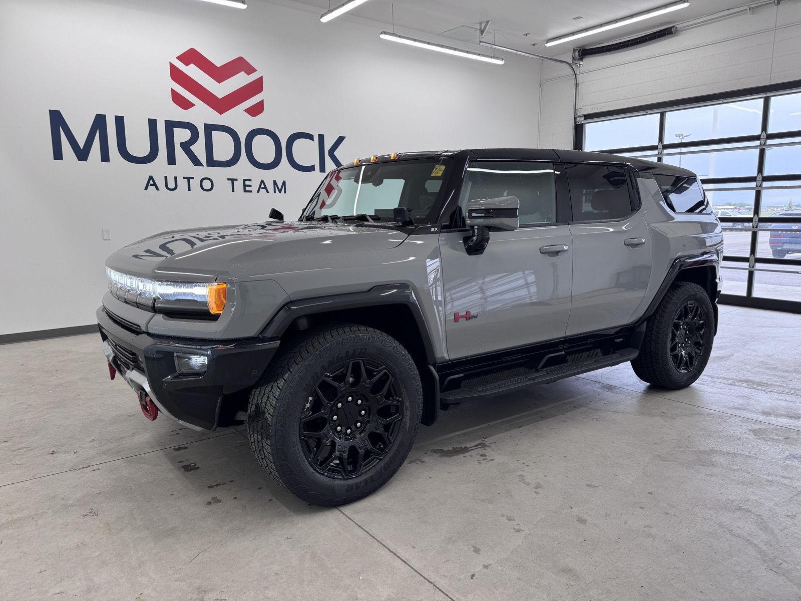 2024 GMC Hummer EV 2X SUV's photo