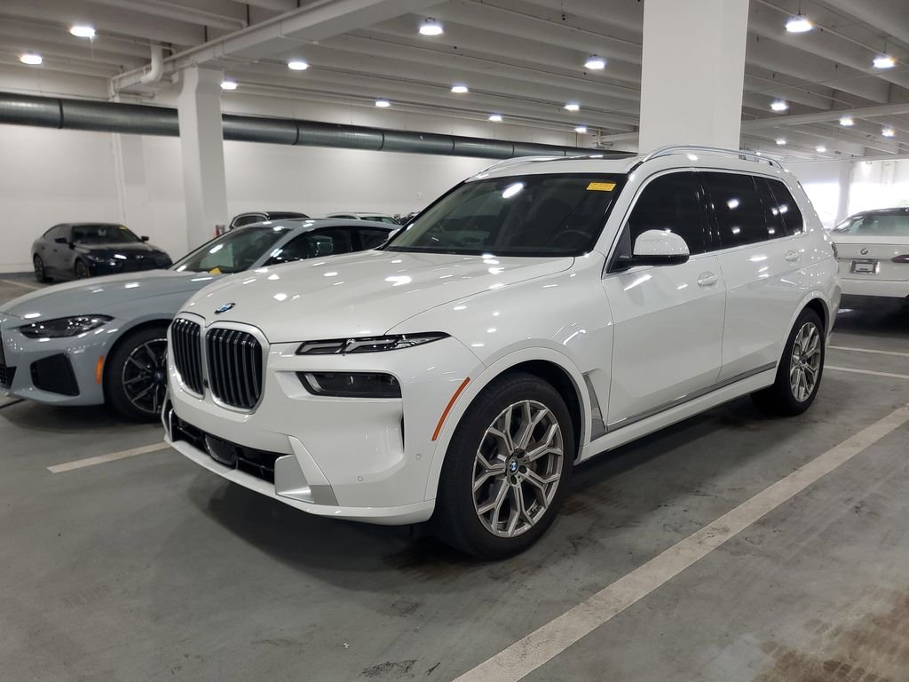 2024 BMW X7 xDrive40i's photo