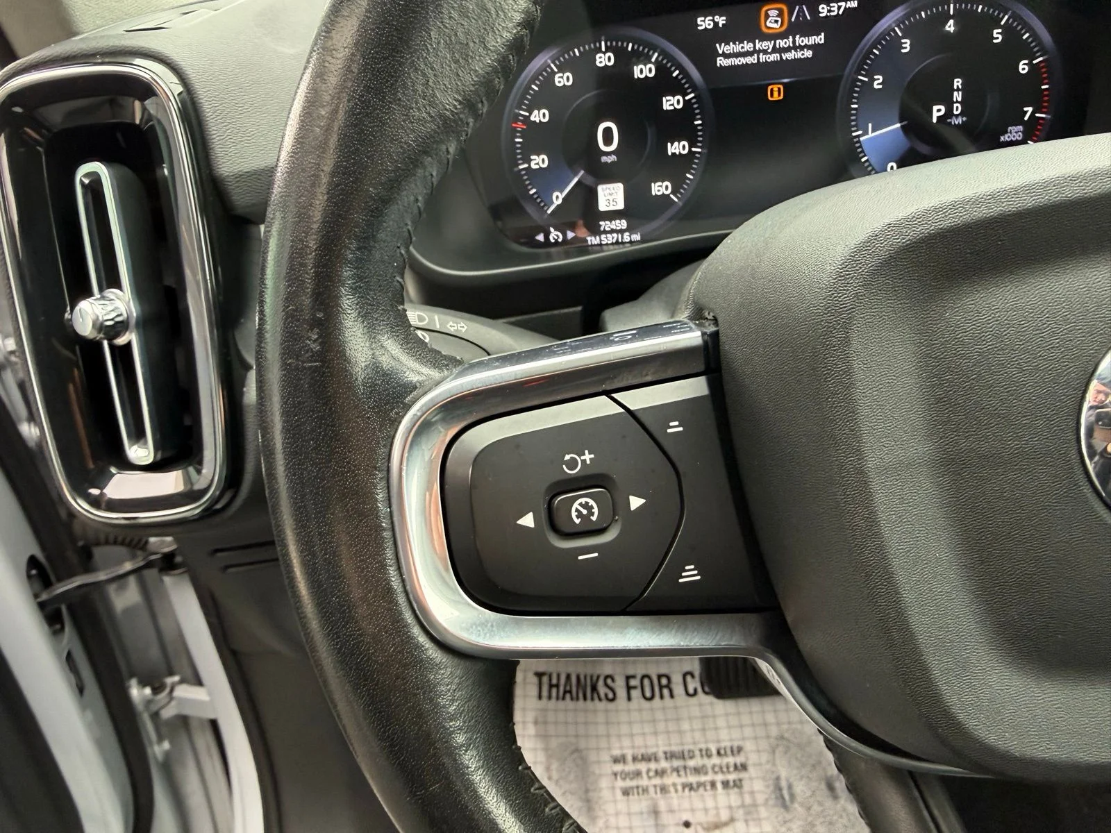 Used 2021  Volvo Momentum image 17