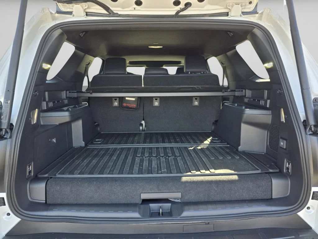 2026 Toyota 4Runner Platinum - Photo 30