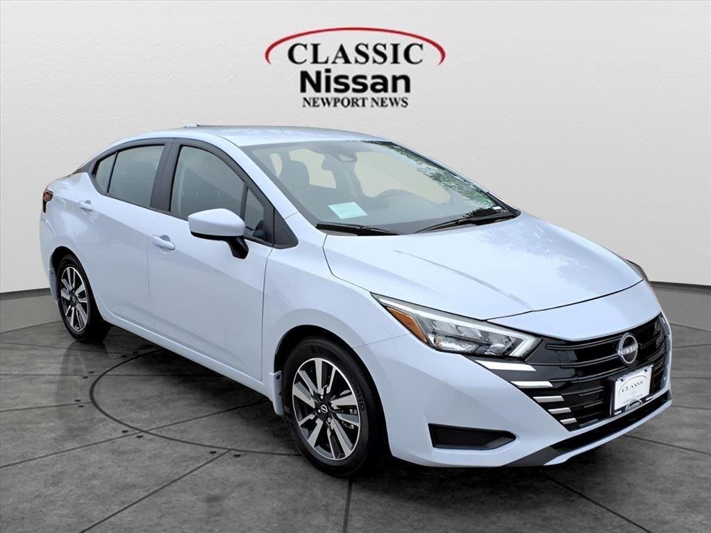 2025 Nissan Versa 1.6 SV CVT's photo