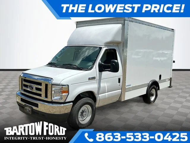 New 2025 Oxford White Ford Base image 1