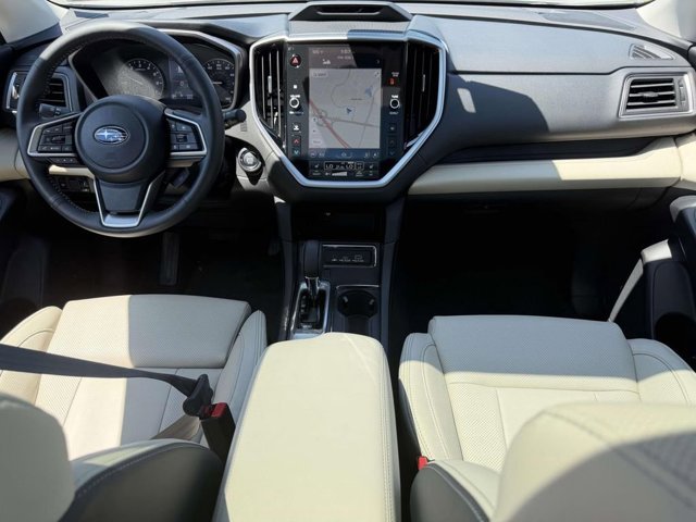 New 2026 CRYSTAL WHITE PEARL Subaru Limited 7-Passenger image 18