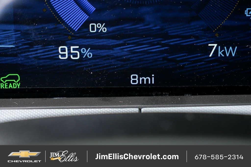 2027 Chevrolet Bolt RS - Photo 11