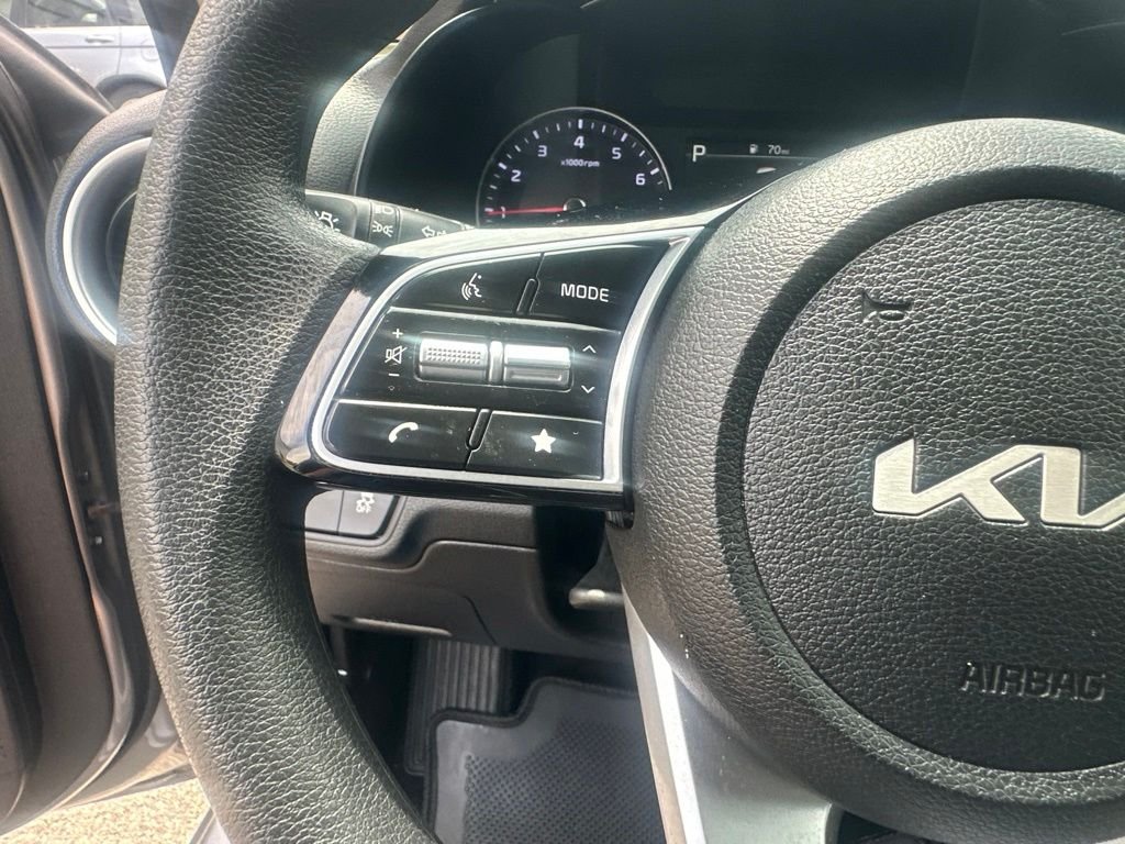 Used 2024 Gray Kia LXS image 13