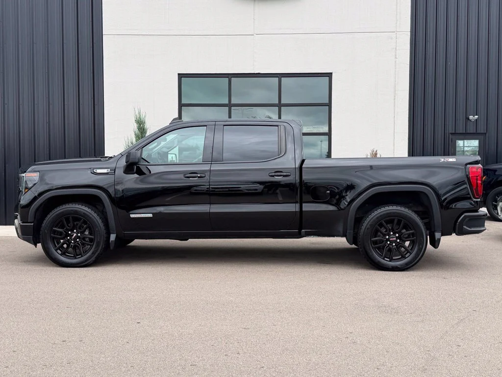Used 2024 Black GMC Elevation image 2