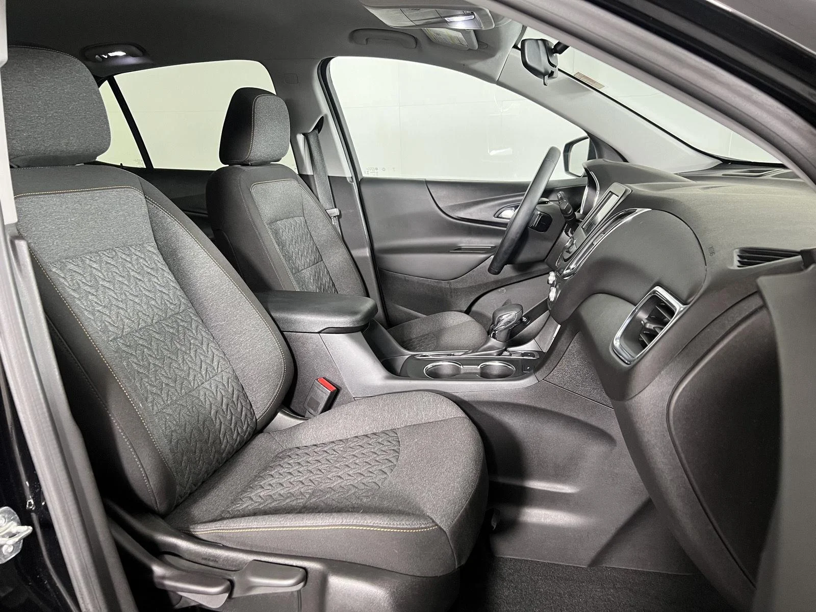 Used 2024 Mosaic Black Metallic Chevrolet LT image 21