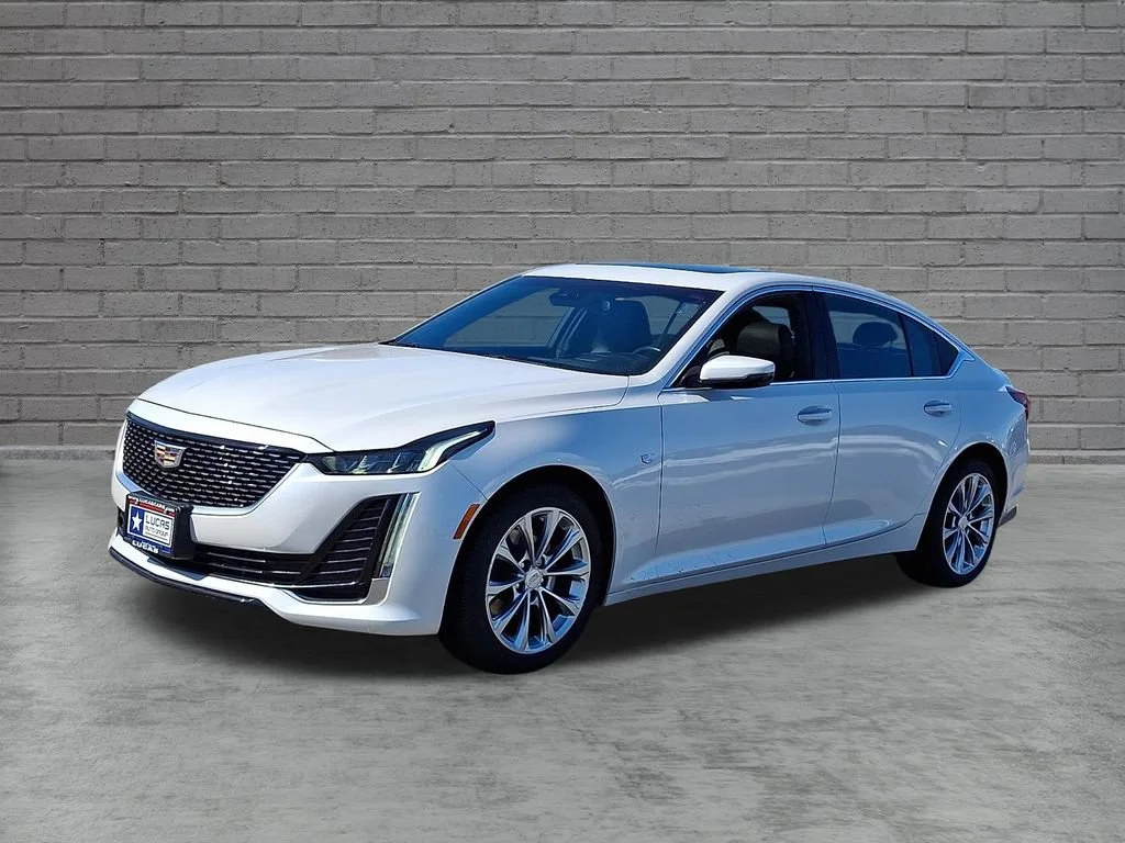 Used 2020 Crystal White Tricoat Cadillac Premium Luxury image 6